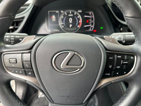 Certified 2024 Lexus ES 350 w/ Premium Package image 26