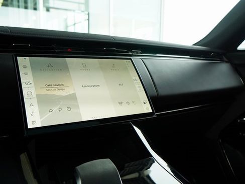 Used 2024 Land Rover Range Rover Sport Dynamic SE image 17