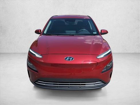 Certified 2023 Hyundai Kona SE FWD image 2