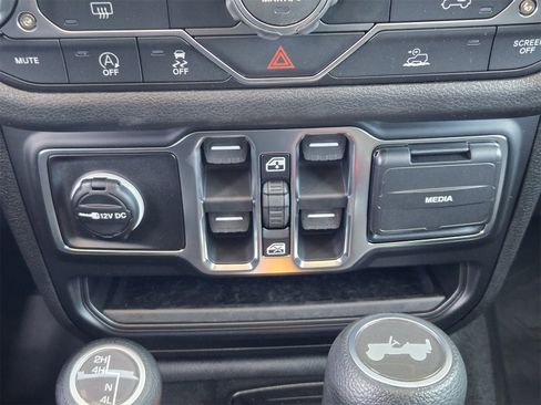 New 2026 Jeep Wrangler Unlimited Sport image 21