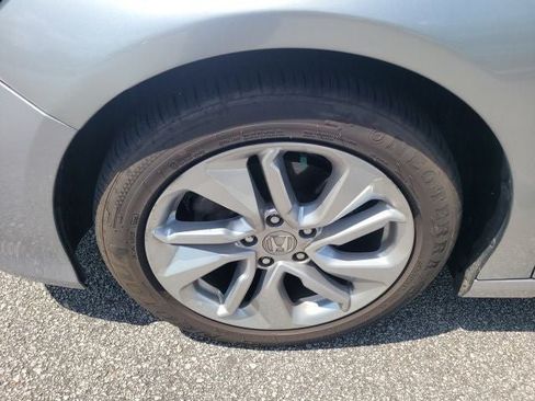 Used 2018 Honda Accord LX image 15