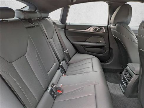 Used 2026 BMW M440i w/ Premium Package RWD image 15