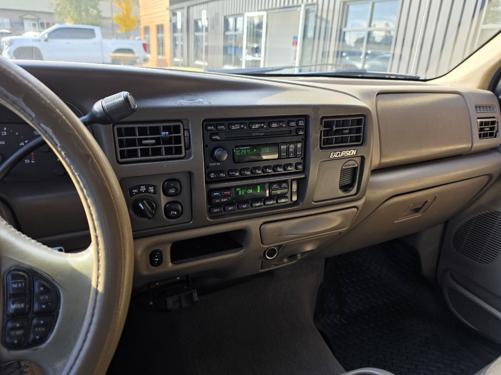 Used 2004 Ford Excursion Eddie Bauer AWD/4WD image 16