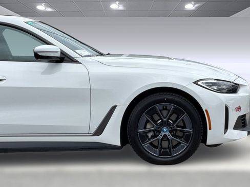 Used 2023 BMW i4 eDrive35 w/ Premium Package RWD image 34