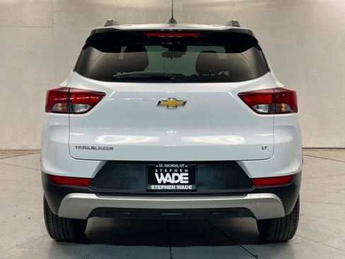 Used 2023 Chevrolet TrailBlazer LT FWD image 5