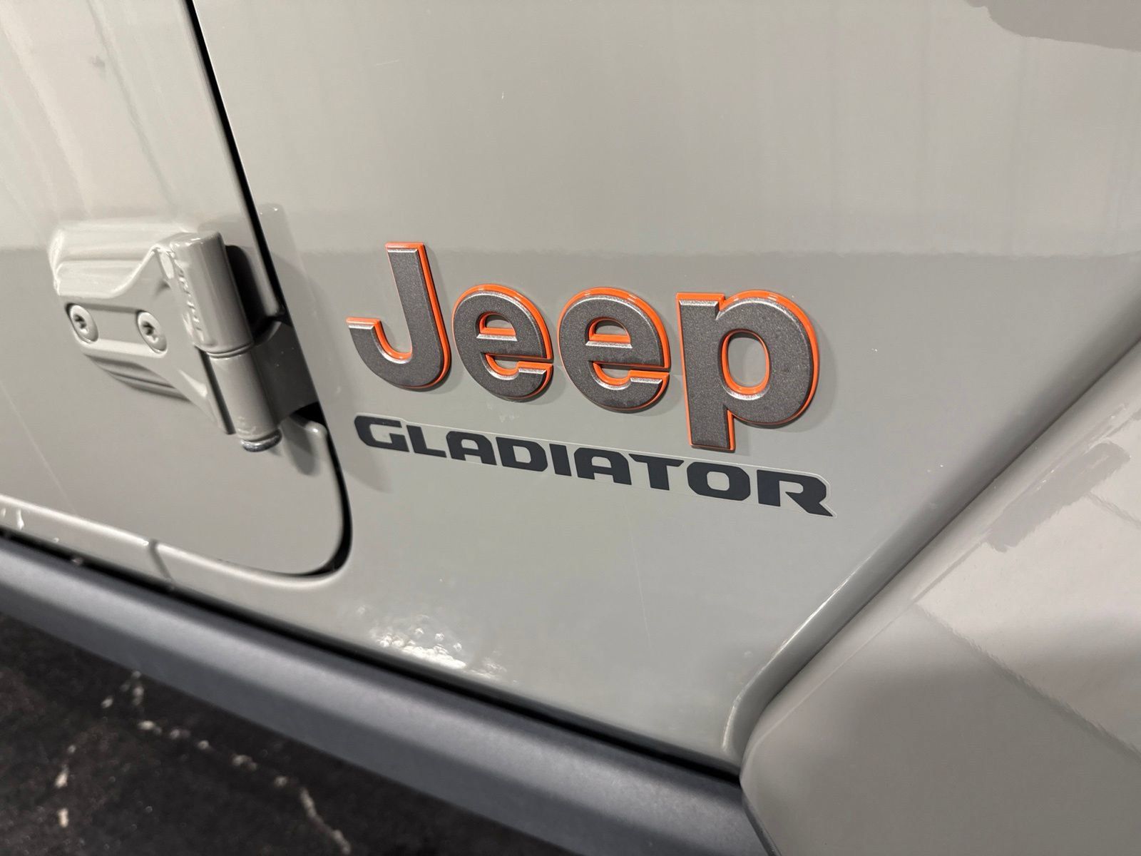 Used 2022 Jeep Gladiator Mojave w/ LED Lighting Group AWD/4WD image 10
