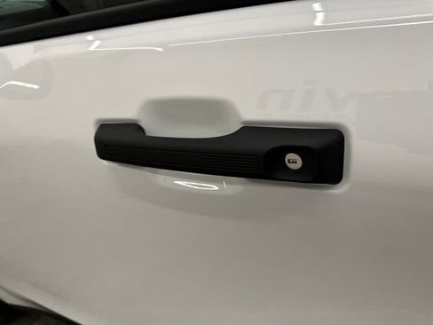 New 2026 Ford Maverick XL image 25