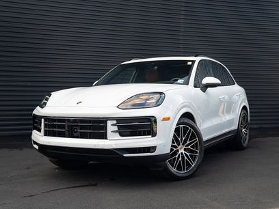 Certified 2025 Porsche Cayenne
