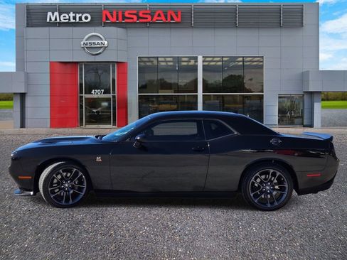 Used 2022 Dodge Challenger R/T Scat Pack image 3