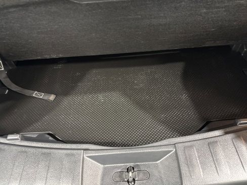 Used 2015 Nissan Rogue SV image 12