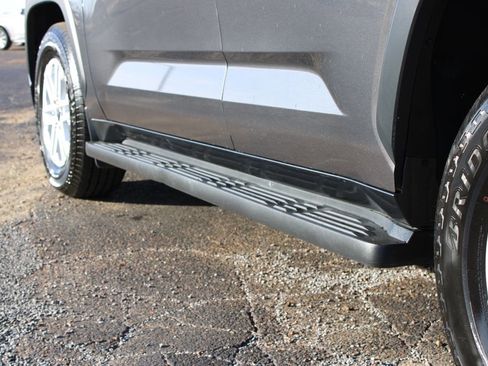 Used 2025 Toyota Sequoia SR5 image 18