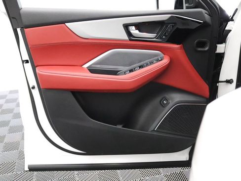 Used 2025 Acura MDX A-Spec image 12