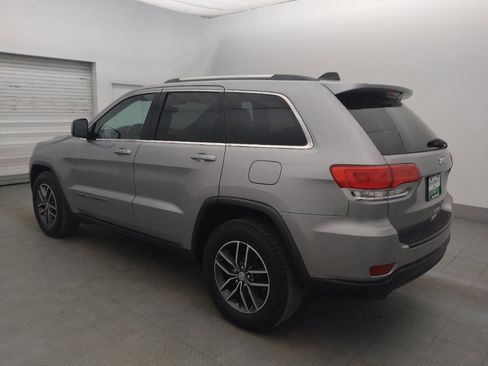 Used 2018 Jeep Grand Cherokee Laredo RWD image 3
