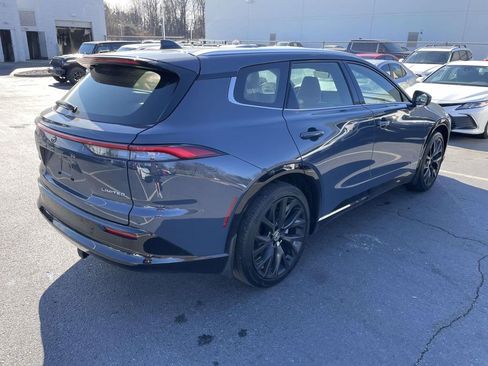 Used 2025 Toyota Crown Signia image 10