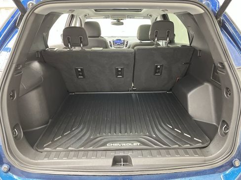 Used 2019 Chevrolet Equinox LT FWD image 30