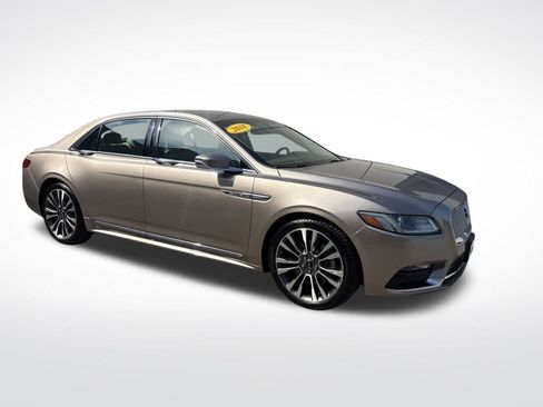 Used 2018 Lincoln Continental Reserve w/ Continental Climate Package image 8