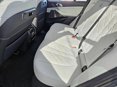 New 2026 BMW X5 xDrive50e image 14