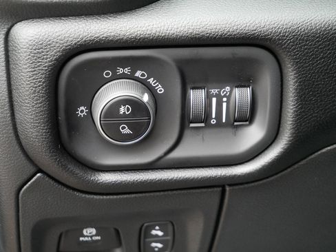 New 2026 RAM 1500 Laramie w/ Night Edition AWD/4WD image 14