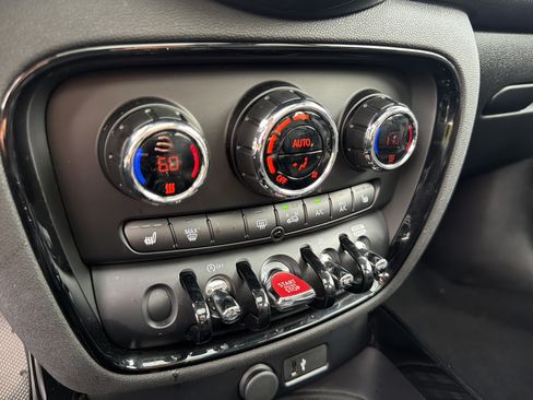 Used 2024 MINI Cooper Clubman S FWD image 34