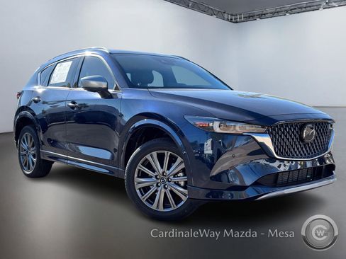 Used 2024 MAZDA CX-5 Signature image 2