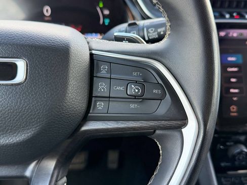 Used 2024 Jeep Grand Cherokee Limited 4xe AWD/4WD image 36