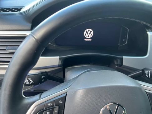 Used 2021 Volkswagen Atlas Cross Sport SEL AWD/4WD image 17