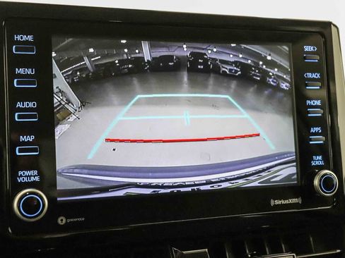 Used 2022 Toyota Corolla LE FWD image 23