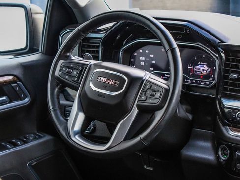 Used 2025 GMC Sierra 1500 Elevation AWD/4WD image 26