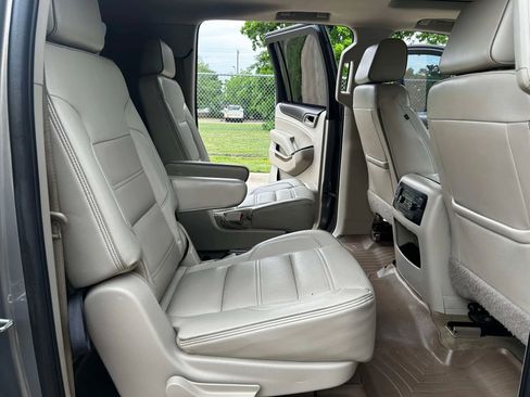 Used 2019 GMC Yukon XL Denali w/ Open Road Package image 14