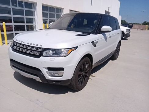 Used 2017 Land Rover Range Rover Sport HSE AWD/4WD image 7