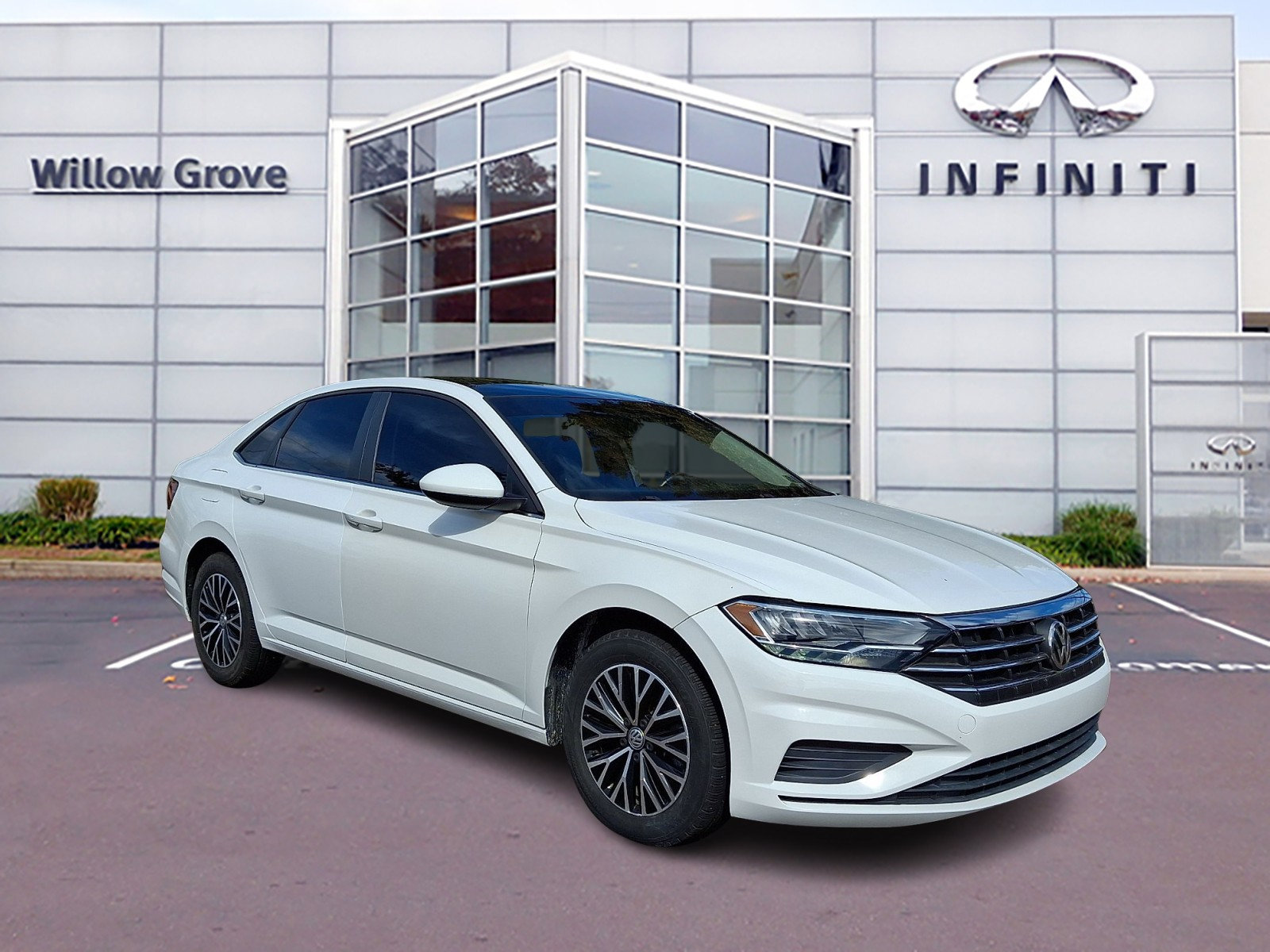 Used 2019 Volkswagen Jetta SE FWD image 1