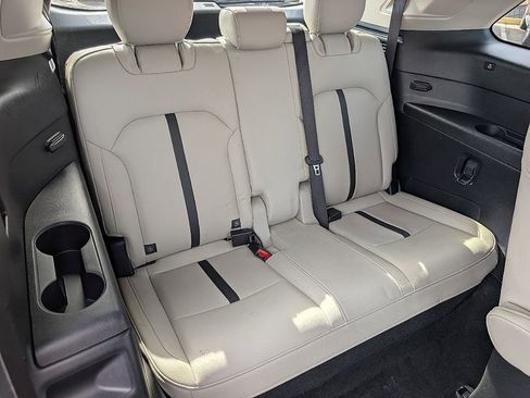 Used 2024 MAZDA CX-90 Plug-In Hybrid w/ Preferred image 21