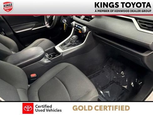 Certified 2024 Toyota RAV4 LE AWD/4WD image 11