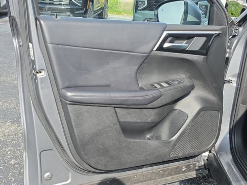 Used 2024 Mitsubishi Outlander SE FWD image 19