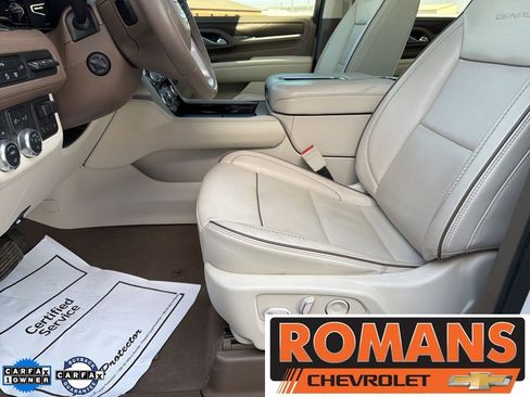 Used 2022 GMC Yukon XL Denali w/ Denali Ultimate Package image 11