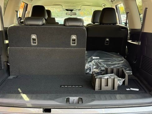 New 2026 Nissan Armada SV image 25