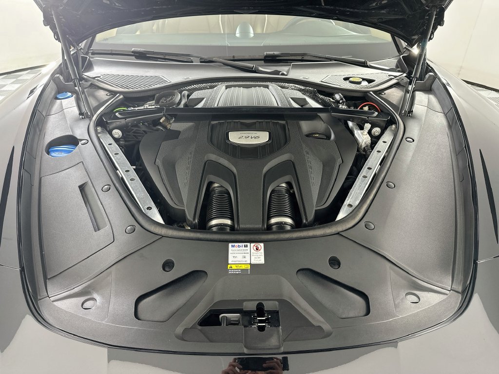 Certified 2021 Porsche Panamera RWD image 33