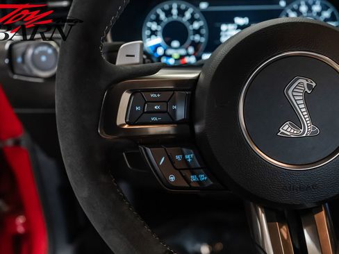 Used 2021 Ford Mustang Shelby GT500 w/ Technology Package image 33