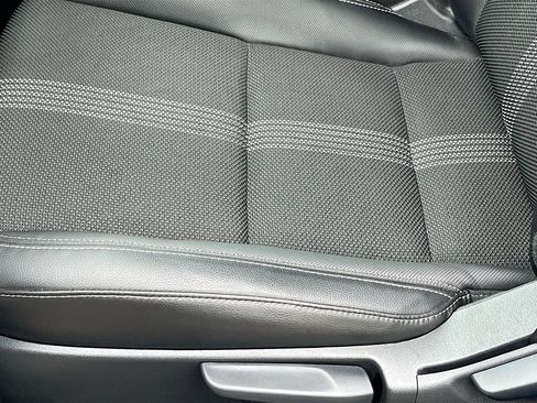 Used 2025 MAZDA CX-50 AWD 2.5 S w/ Select Package image 20