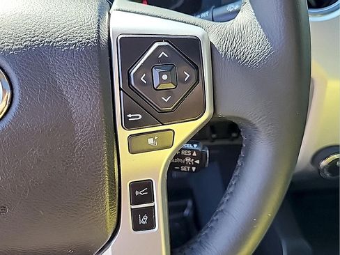 Used 2021 Toyota Tundra Limited w/ Limited Premium Package AWD/4WD image 19