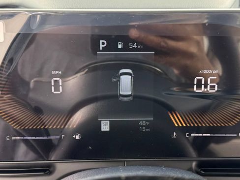New 2026 Kia Carnival EX FWD image 23