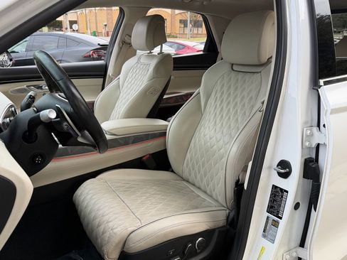 Used 2022 Genesis GV70 3.5T Sport w/ Sport Advanced Package image 25