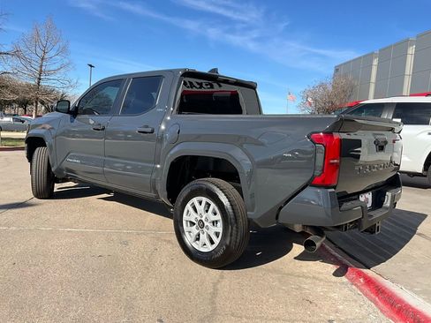 New 2026 Toyota Tacoma SR5 image 8