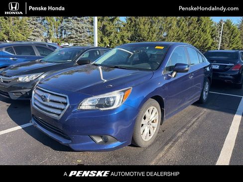 Used 2017 Subaru Legacy 2.5i Premium image 1