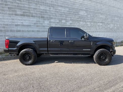 Used 2022 Ford F350 XLT AWD/4WD image 3