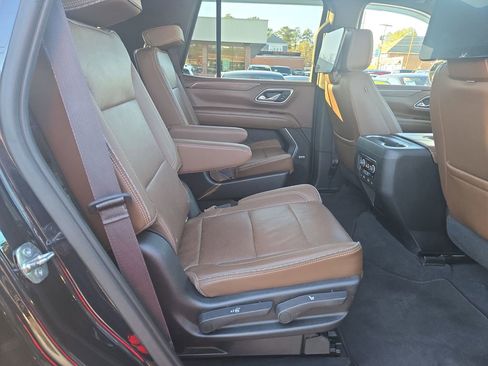 Used 2021 Chevrolet Tahoe High Country w/ Premium Package image 29