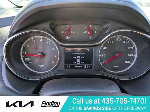 Used 2019 Chevrolet Cruze LT w/ Sun And Sound Package FWD image 21