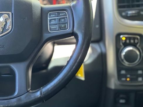 Used 2018 RAM 1500 Big Horn AWD/4WD image 33