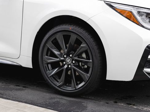 New 2026 Toyota Corolla SE FWD image 4