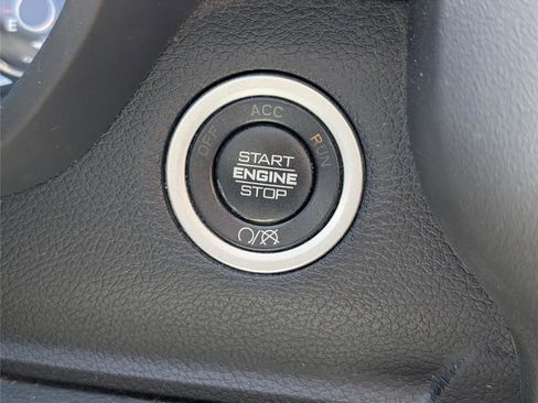 Used 2021 RAM 2500 Big Horn w/ Level 1 Equipment Group image 22